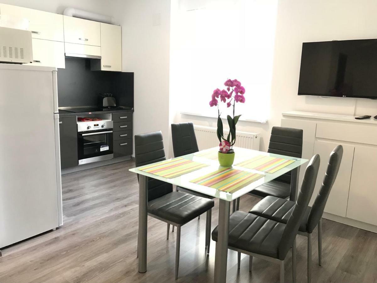 Royal Apartment Карловы Вары Экстерьер фото